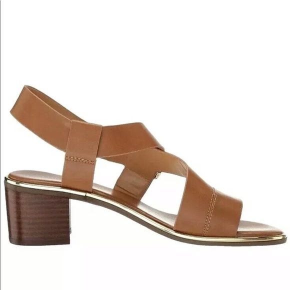 Tommy Hilfiger stacked heel sandals - Picture 9 of 9